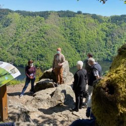 SORTIE DU NOUVEAU TOPOGUIDE RANDO ET 8 RANDONNEES SUR LE MIDI CO 