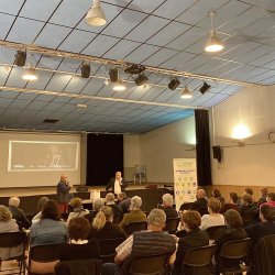 SUCCES POUR LE CINE DEBAT SUR LA MALADIE D'ALZHEIMER   